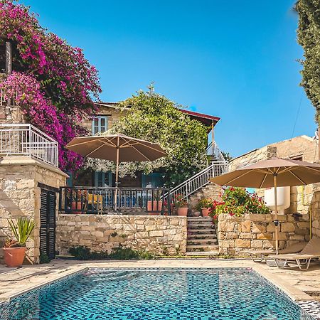 Cyprus Villages Hotel & Restaurant - Central Location - Bed & Breakfast - With Access To Pool And Stunning Views Tochni Exterior foto