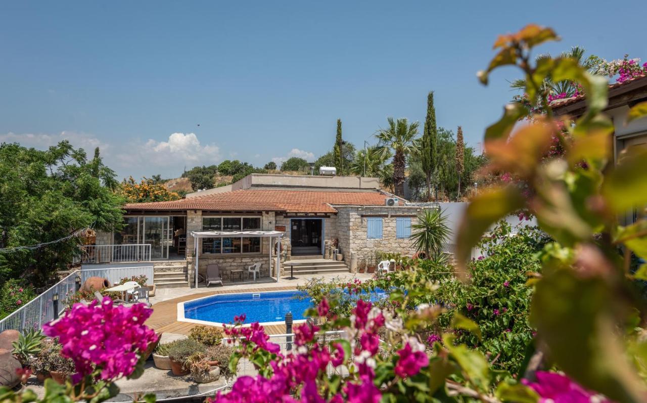 Cyprus Villages Hotel & Restaurant - Central Location - Bed & Breakfast - With Access To Pool And Stunning Views Tochni Exterior foto