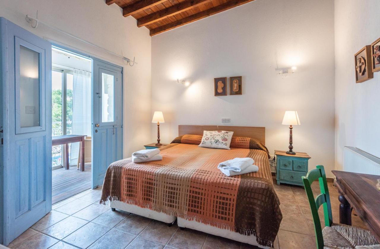 Cyprus Villages Hotel & Restaurant - Central Location - Bed & Breakfast - With Access To Pool And Stunning Views Tochni Exterior foto