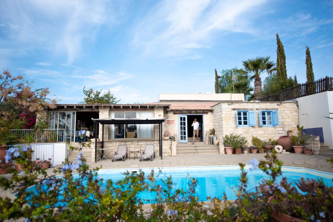 Cyprus Villages Hotel & Restaurant - Central Location - Bed & Breakfast - With Access To Pool And Stunning Views Tochni Exterior foto