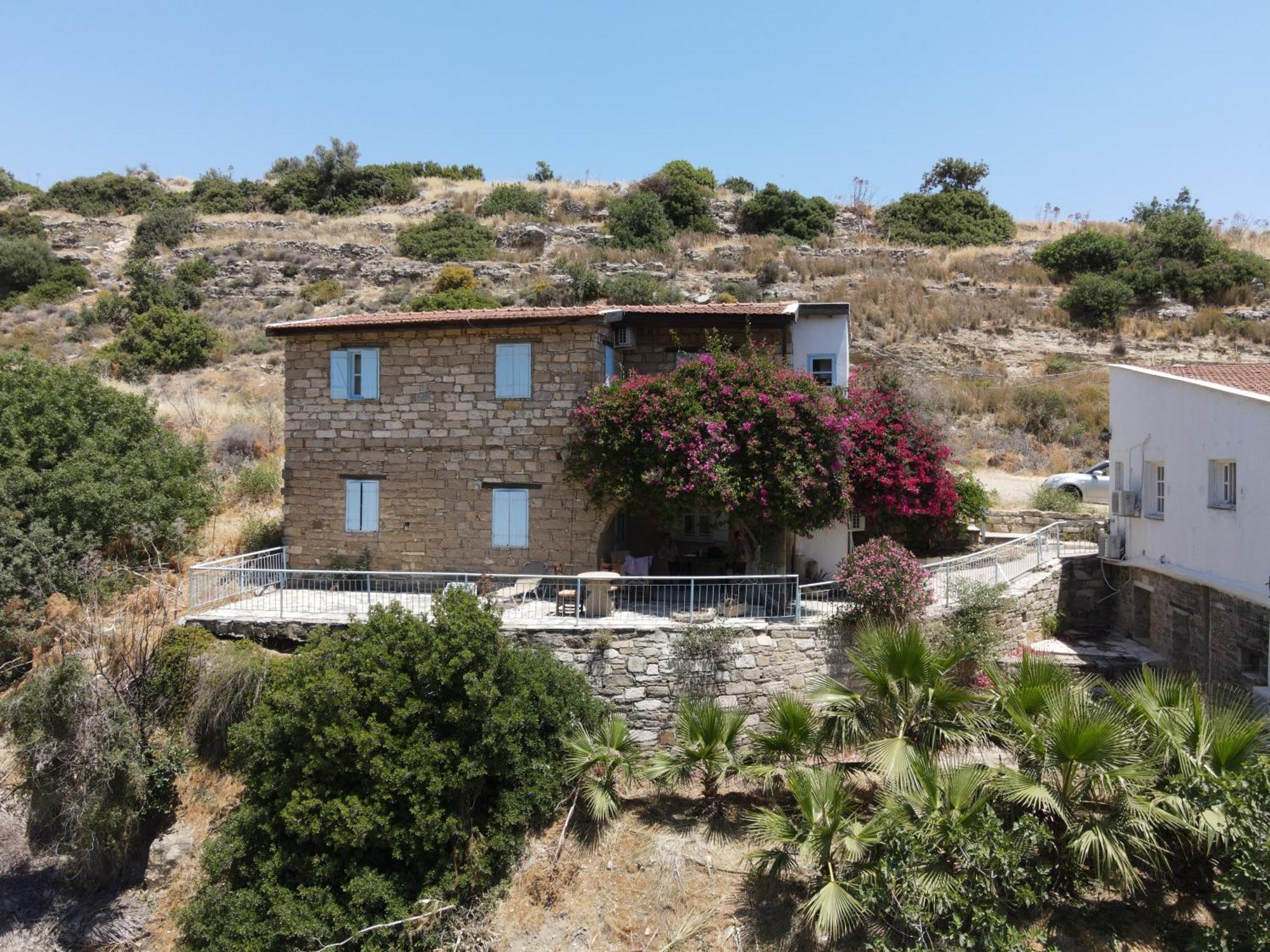 Cyprus Villages Hotel & Restaurant - Central Location - Bed & Breakfast - With Access To Pool And Stunning Views Tochni Exterior foto