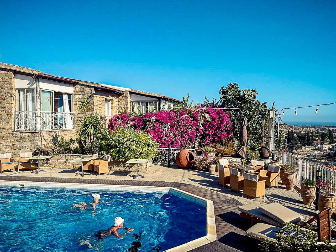 Cyprus Villages Hotel & Restaurant - Central Location - Bed & Breakfast - With Access To Pool And Stunning Views Tochni Exterior foto