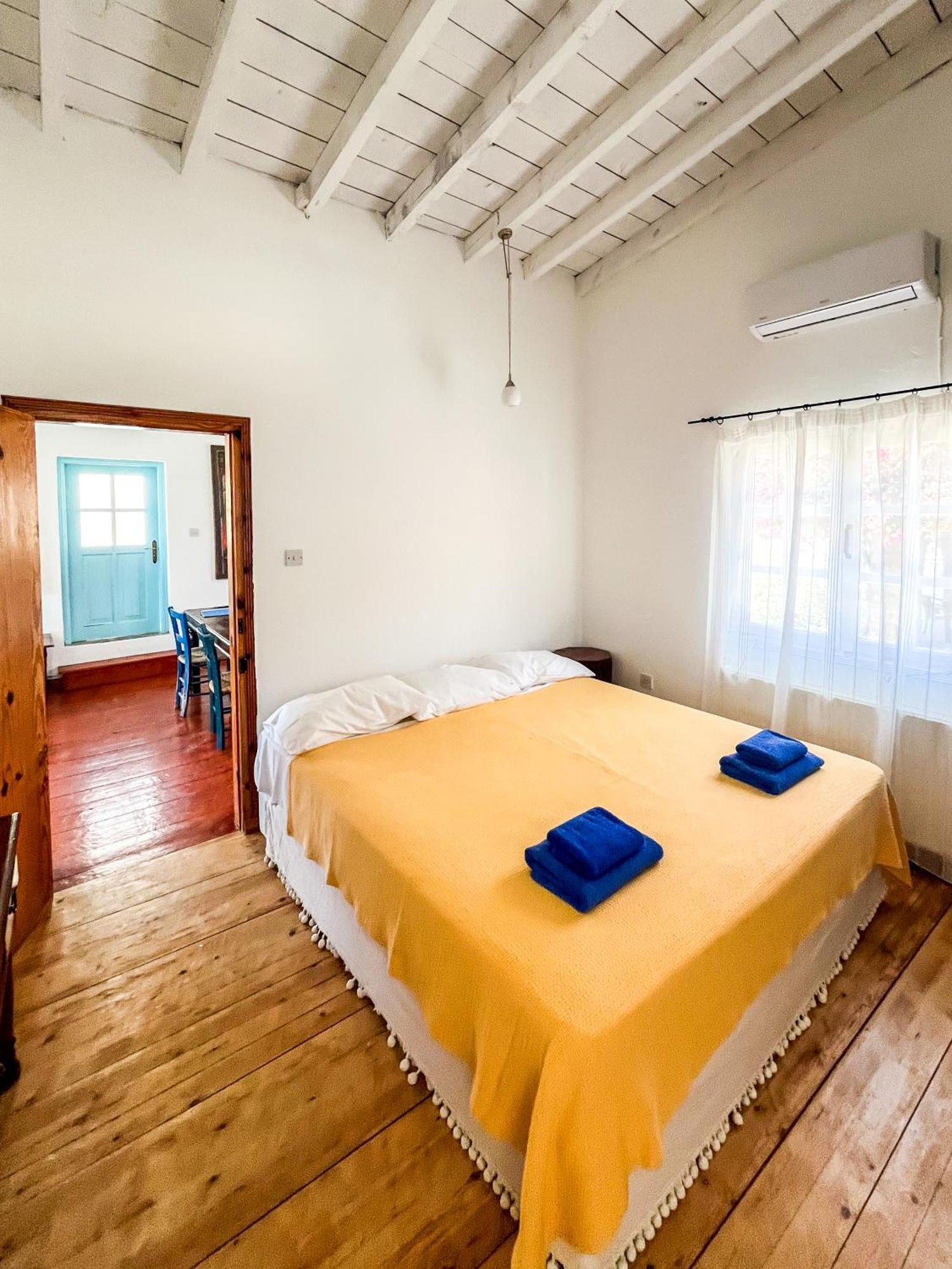 Cyprus Villages Hotel & Restaurant - Central Location - Bed & Breakfast - With Access To Pool And Stunning Views Tochni Exterior foto